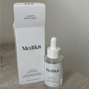 Medik8 liquid peptides